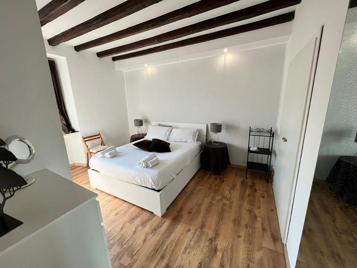 Lovely 1 Bdr Apartment In Paolo Sarpi Milan Exterior photo
